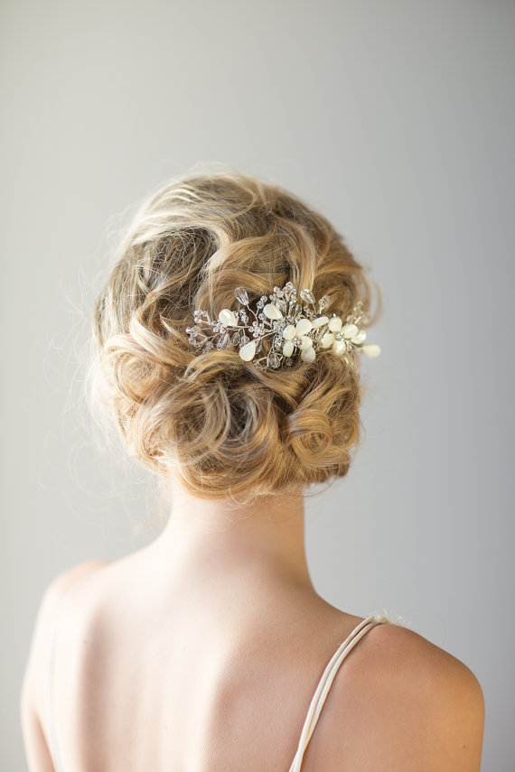 Beach Wedding Hairstyles with Comb