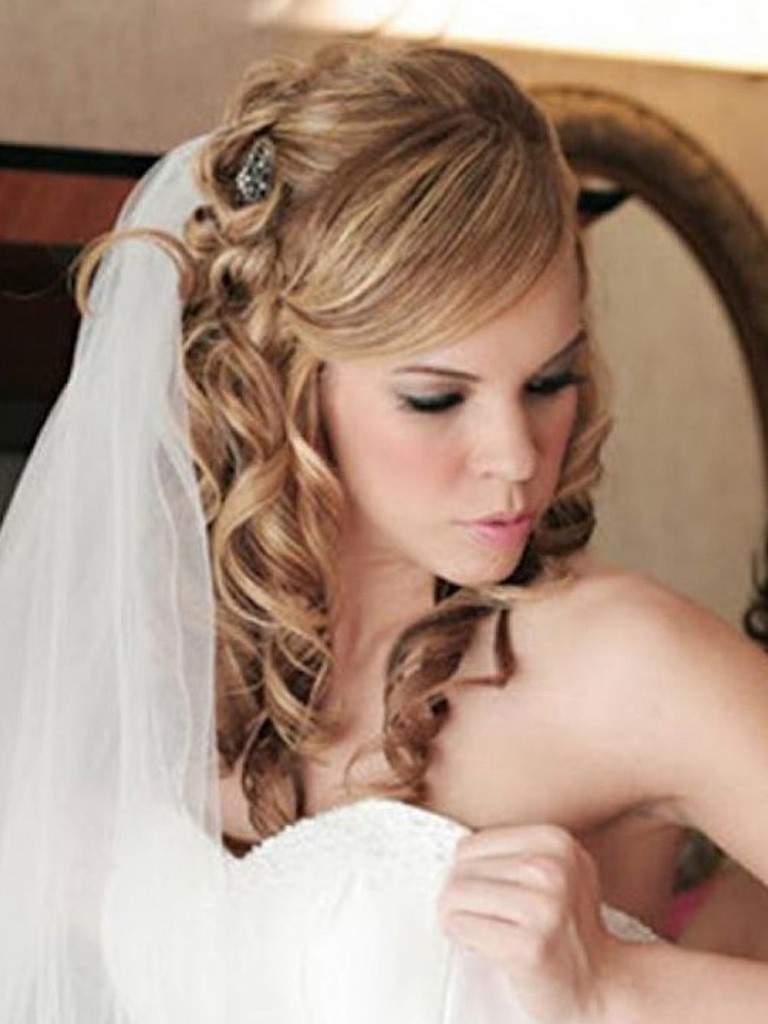 Bride Wedding Hairstyles with bangs