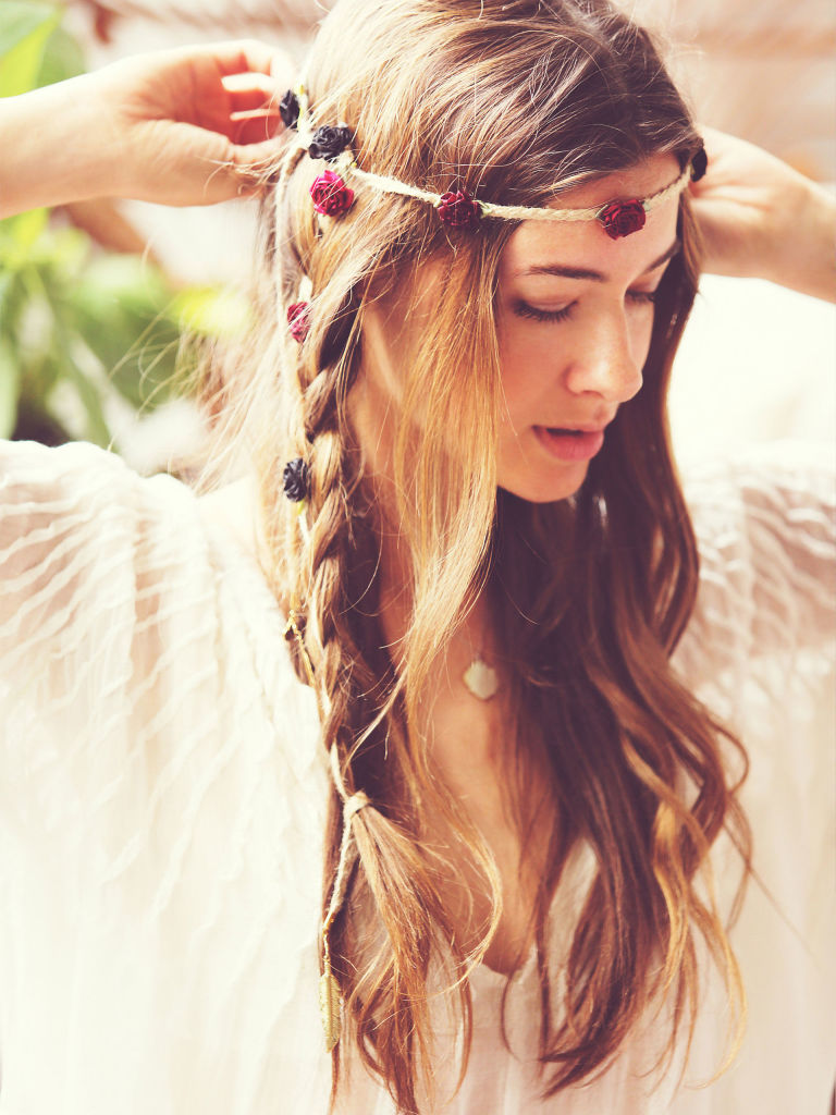 Messy Boho wedding hairstyles with flowers