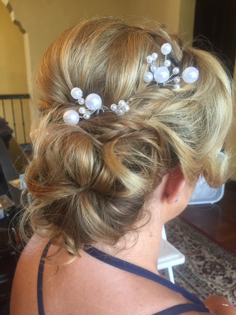 Messy Wedding Hairstyles