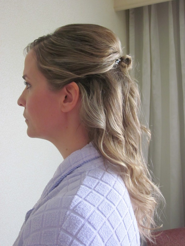 Vintage Partial Updo Wedding Hairstyle