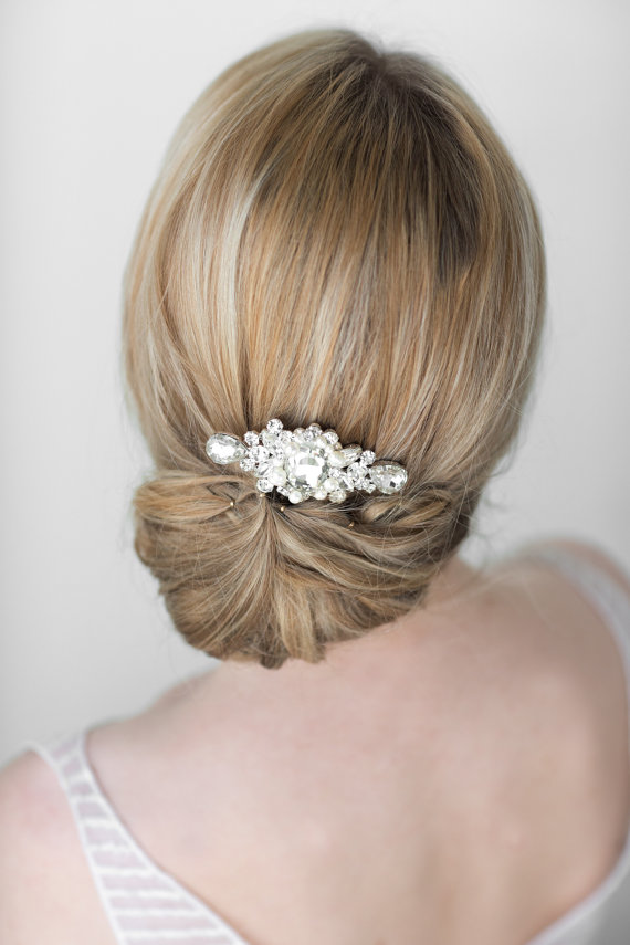 Wedding Hairstyles with Pearl Hair Comb