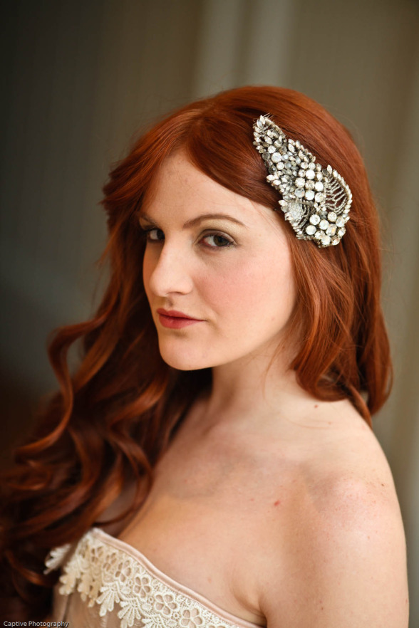 Gorgeous comb by Jenny Packham, leaf effect with wire and stones. Perfect for Vintage, Boho or that Festival chic look.