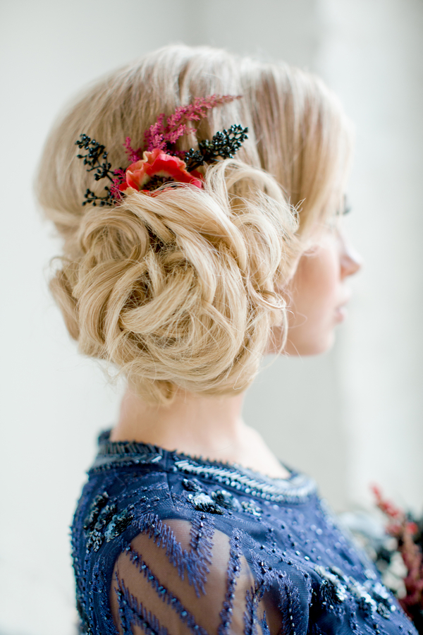 Winter Wedding Hairstyles with Flowers