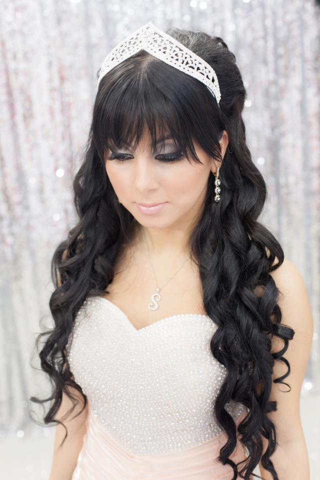 wedding hairstyles for long hair with veil and tiara