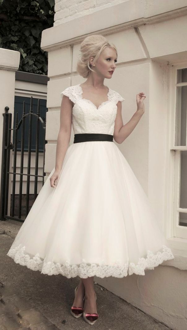 50's style wedding dress