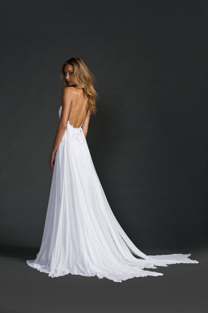 25 Backless Wedding Dresses Ideas Wohh Wedding 3736