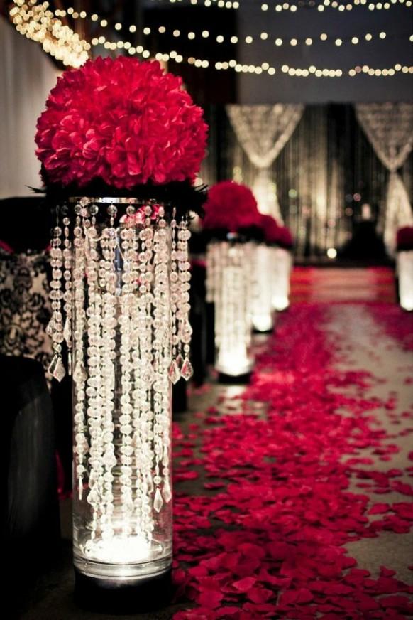 Christmas Wedding Red Rose Aisle Decor Ideas