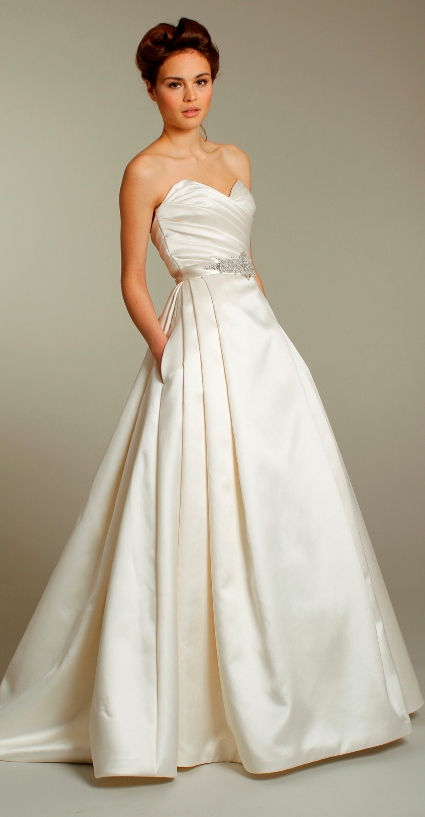 Classic ivory A Line Wedding Dresses