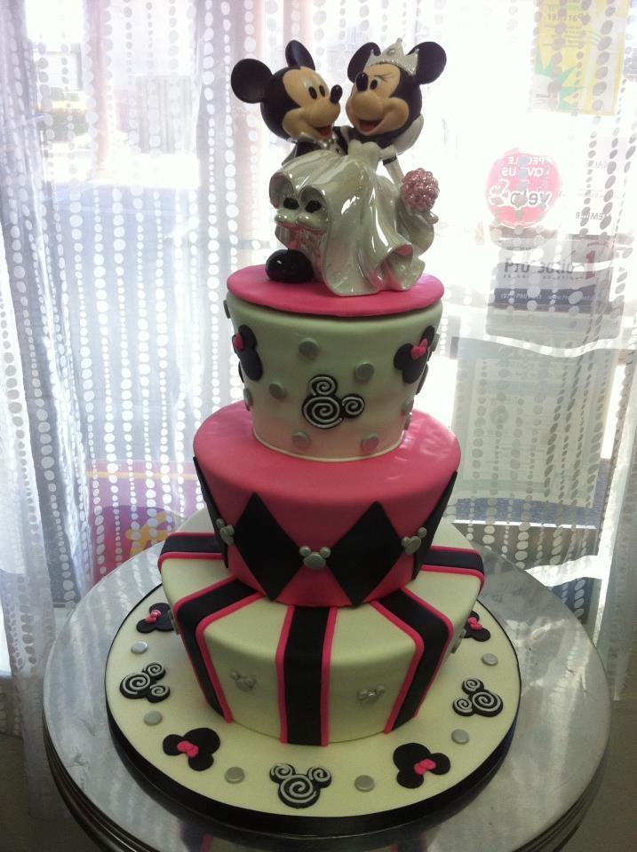 Disney Wedding Cake Photo