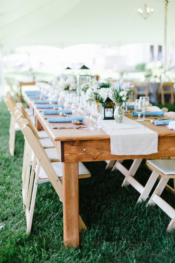 Farm Wedding Tables Decoration Ideas