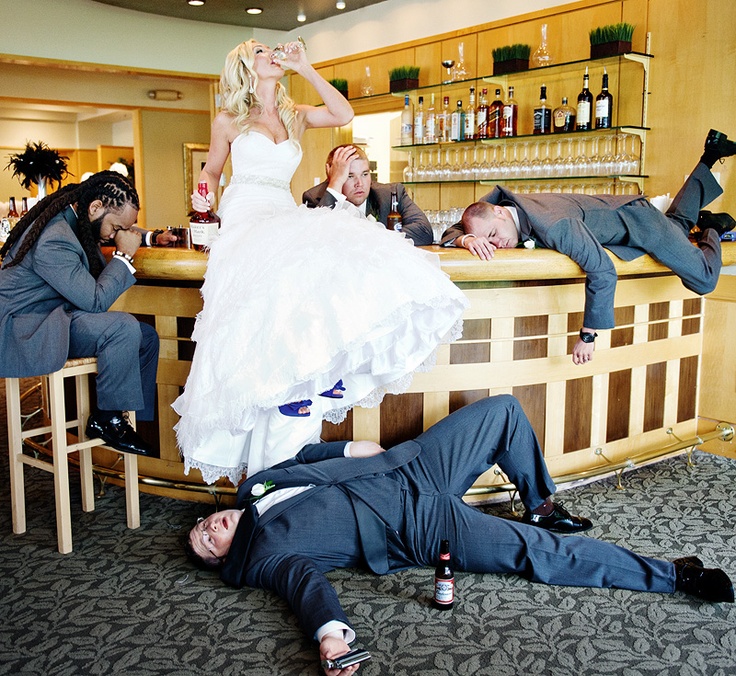 Funny Wedding Photos That'll Make You Love