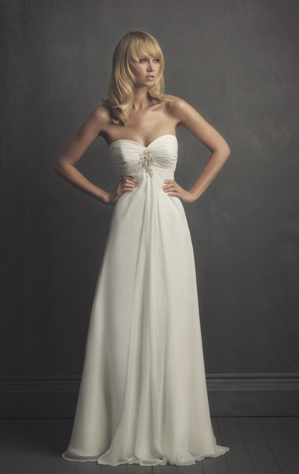 Look Beautiful With Empire Wedding Dresses
