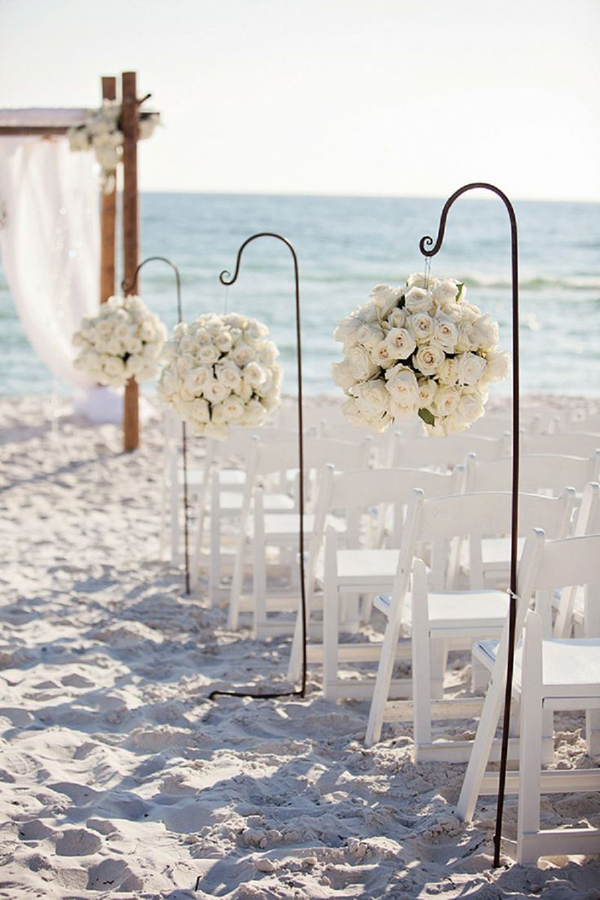 Romantic And Simple Beach Wedding Ideas