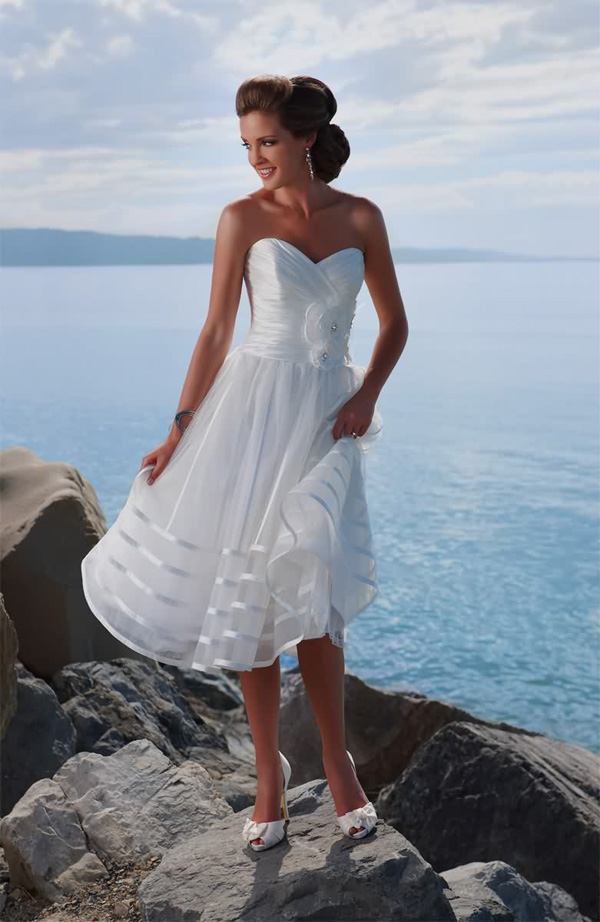 Unique Beach Casual Wedding Dresses