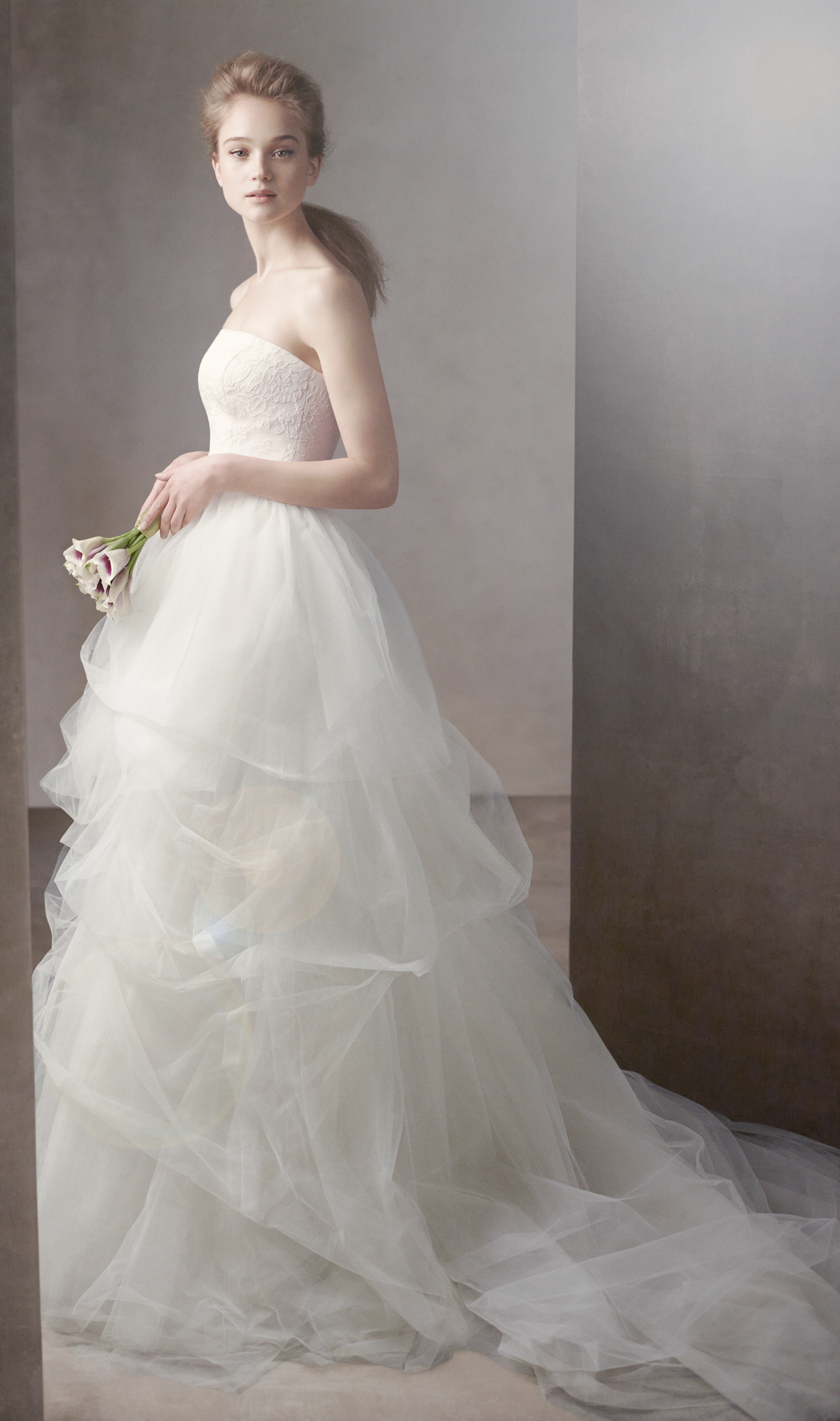 Vera Wang White Wedding Dresses