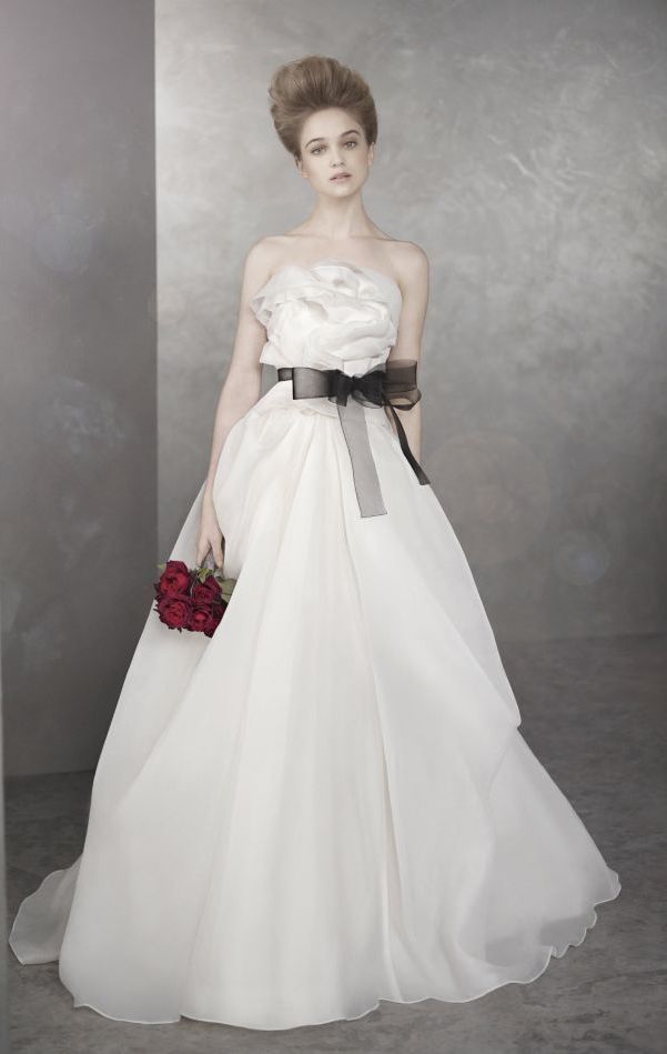 White by Vera Wang Wedding Dress