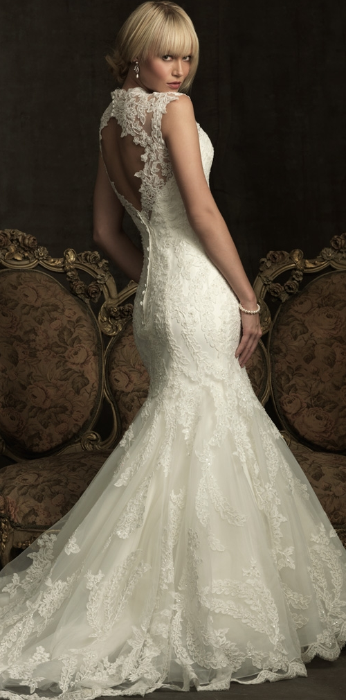 With Open Back Lace Wedding Dress