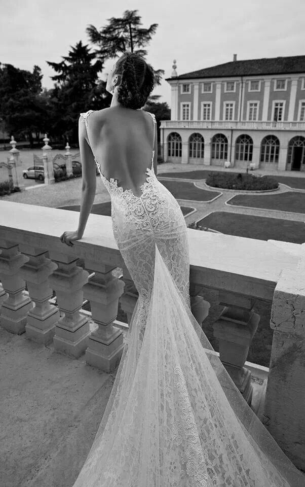 backless lace wedding gown dress