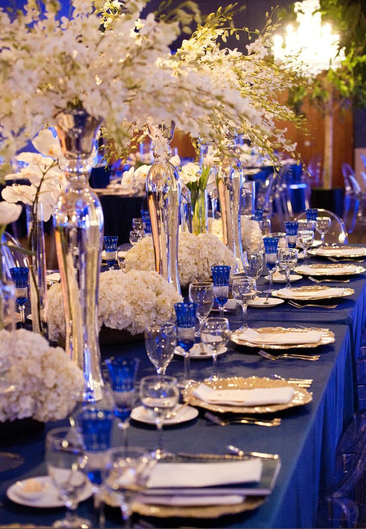 gold & blue wedding tablescape Ideas