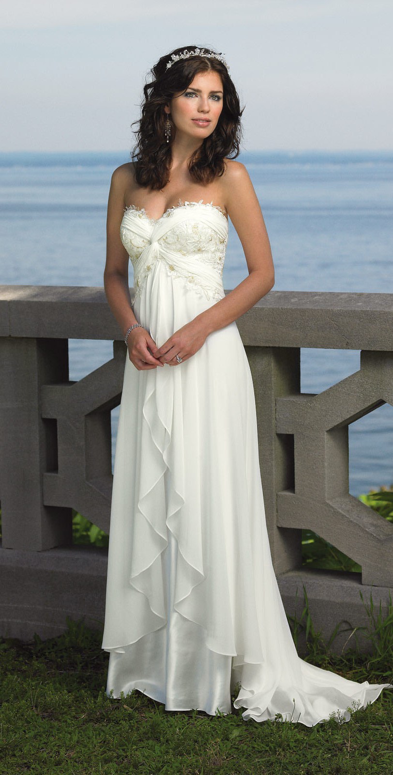 strapless chiffon sweetheart beach wedding dress