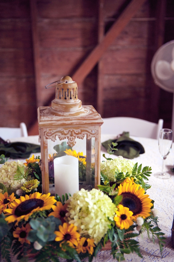 Amazing Sunflower Wedding Decorations