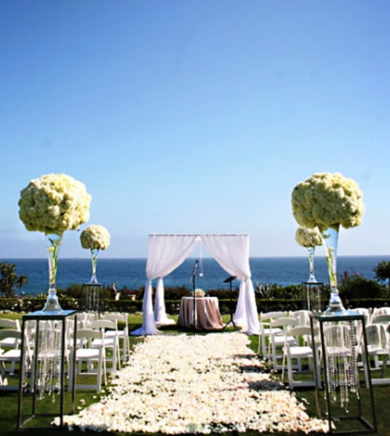 Beach Wedding Ceremony Decorations