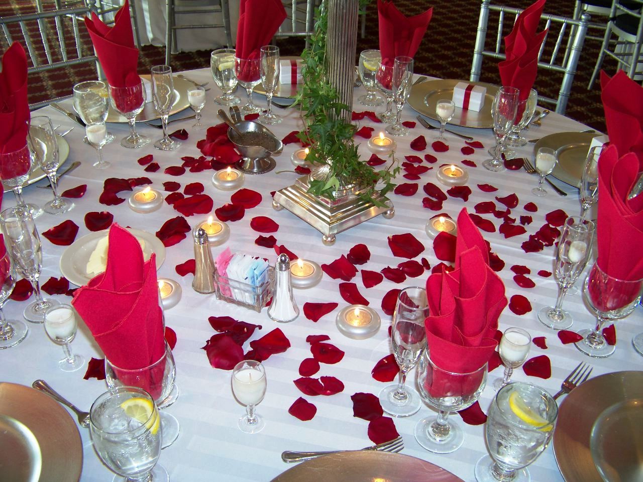 Beautiful Wedding Table Decorations