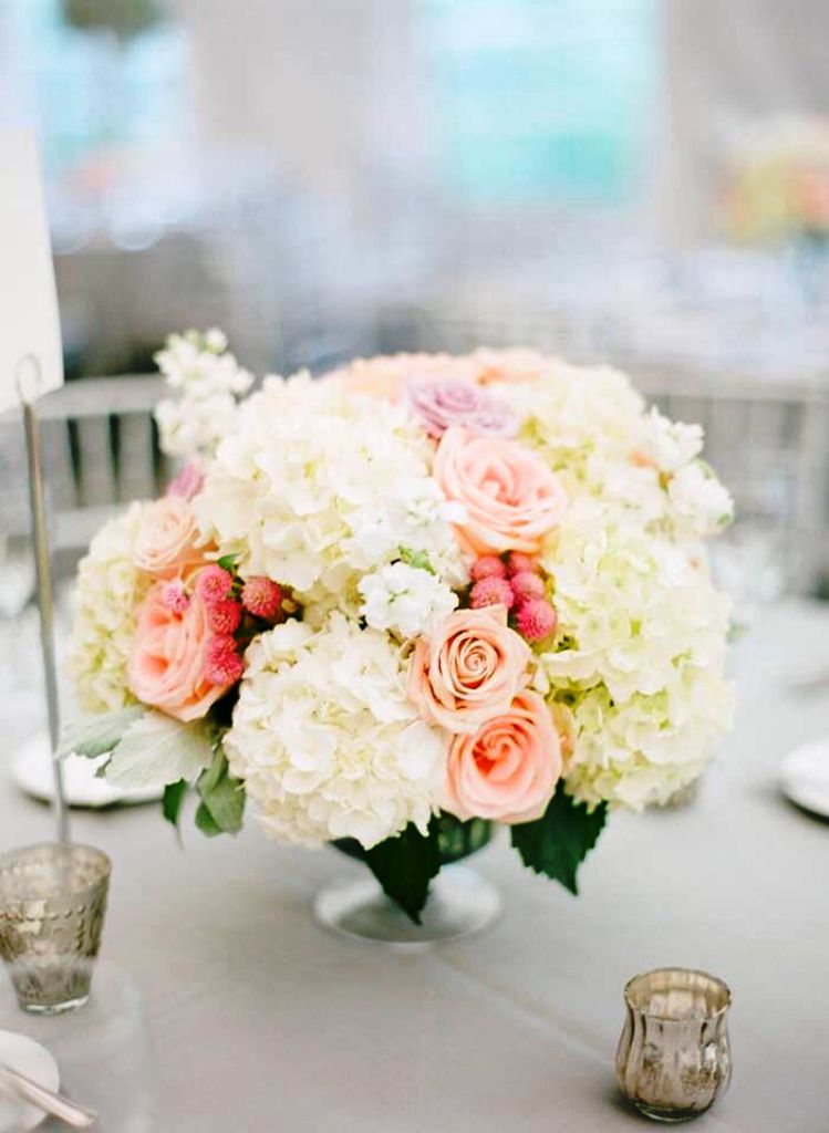 Blush Wedding flower centerpiece Decorations