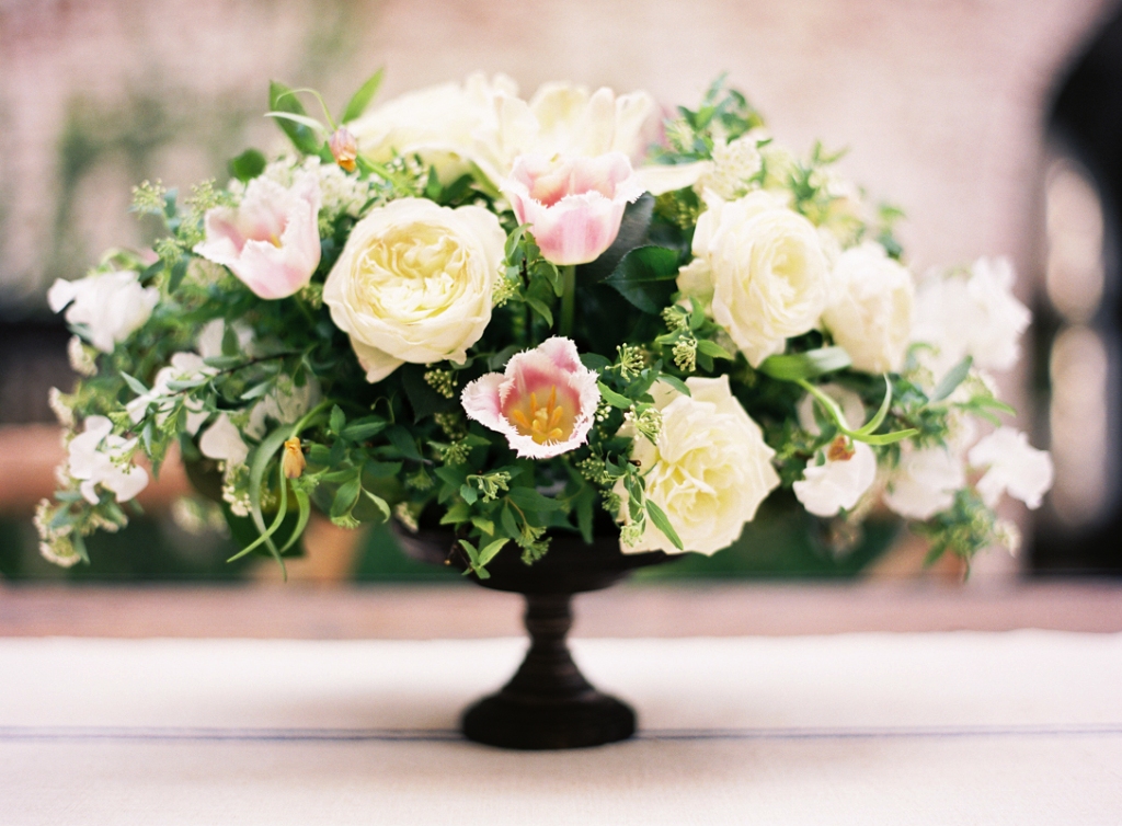 Classic Wedding Flowers Decorations