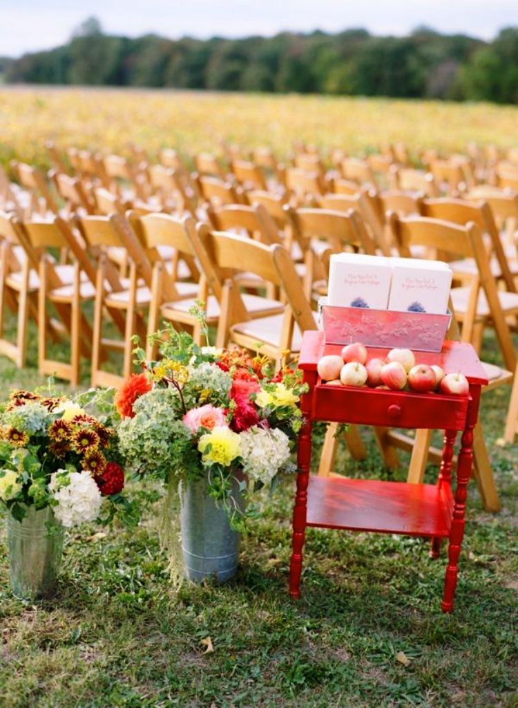 Cool Fall Colorful Wedding Decorations