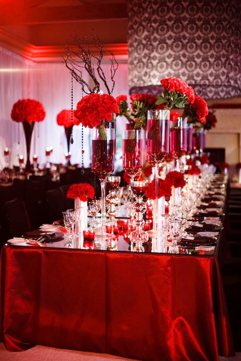Cool Romantic Red Wedding Decorations