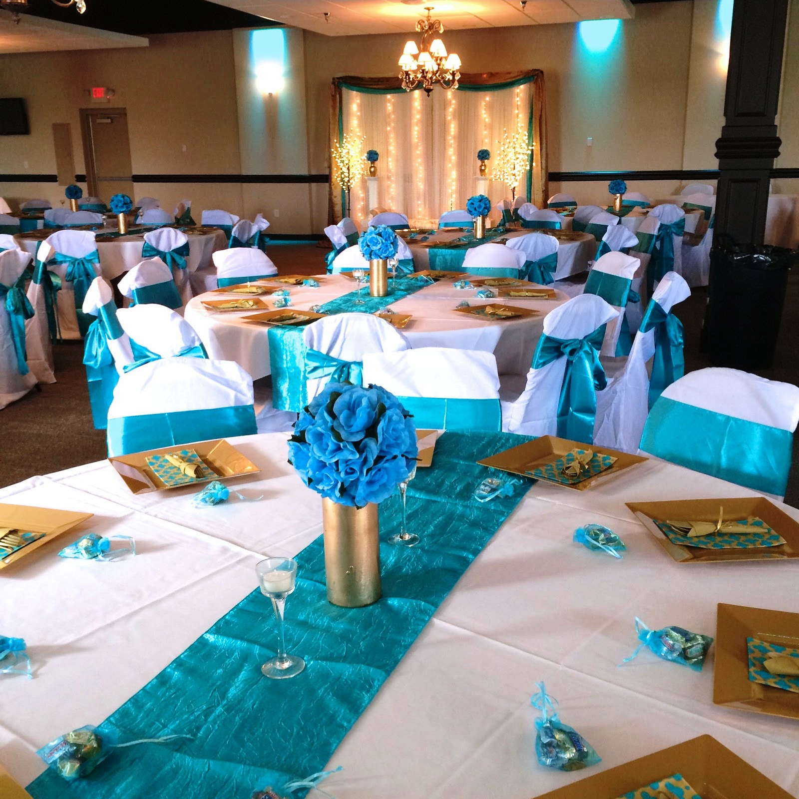 Elegantly Turquoise Wedding Decorations