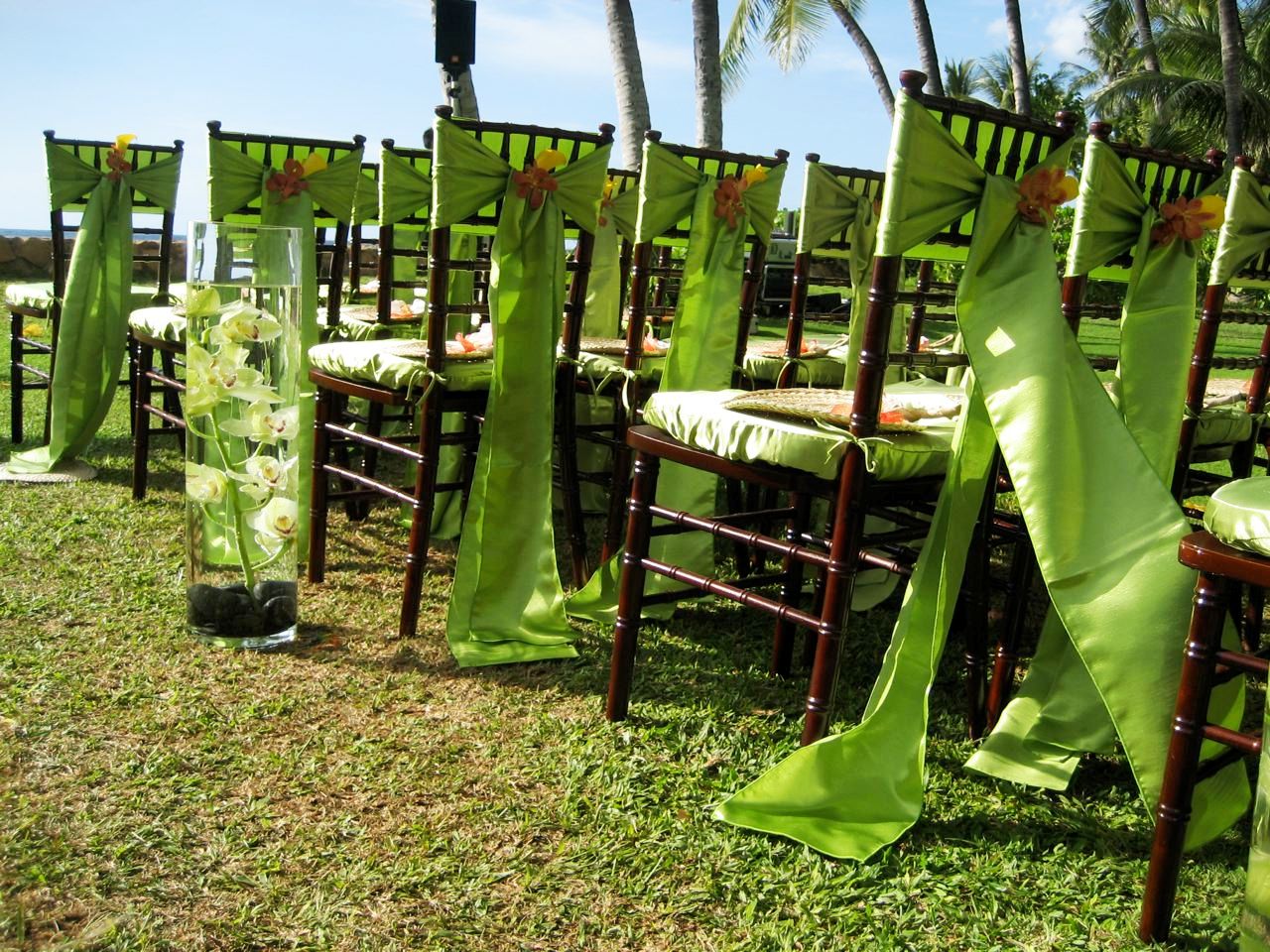 Outdoor Wedding Chair Decoration Ideas