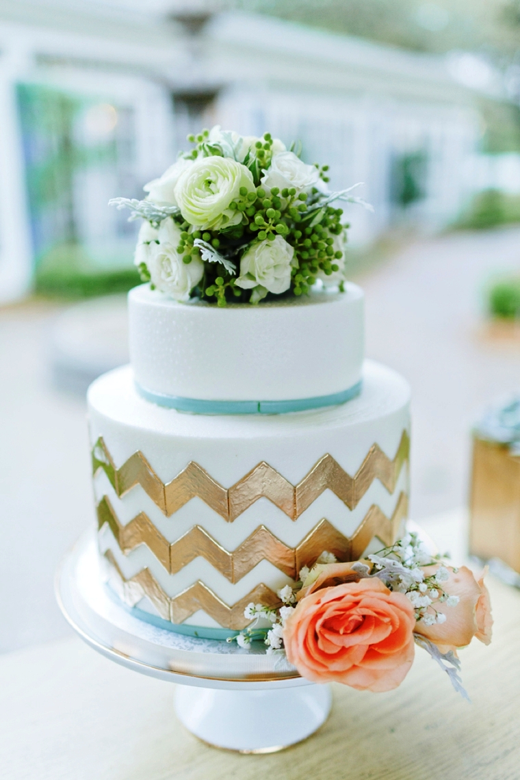 Peach and Mint Wedding Cake Decorations Ideas