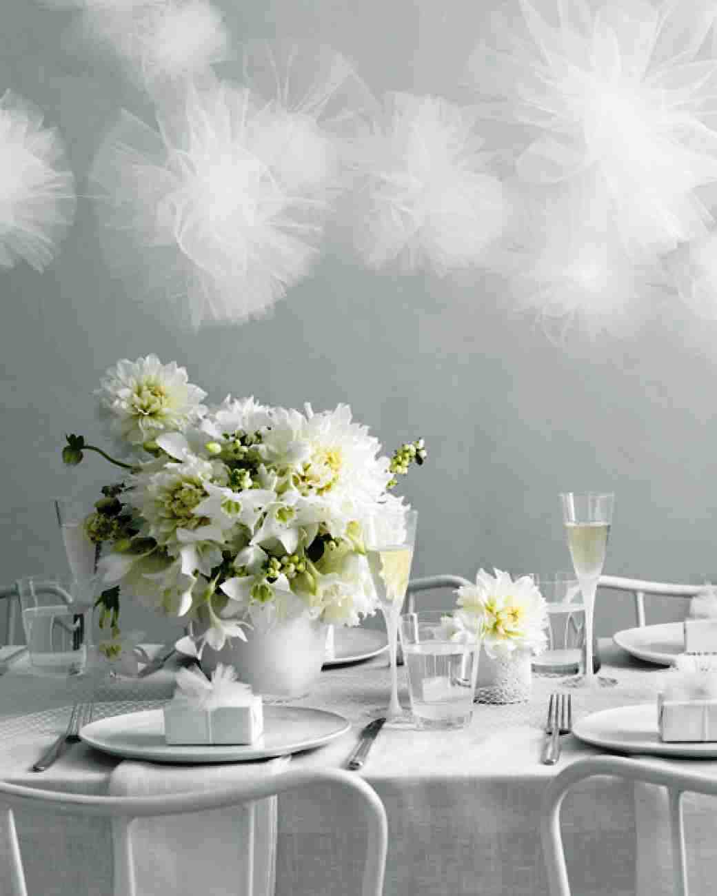 Pure White Wedding Decorations