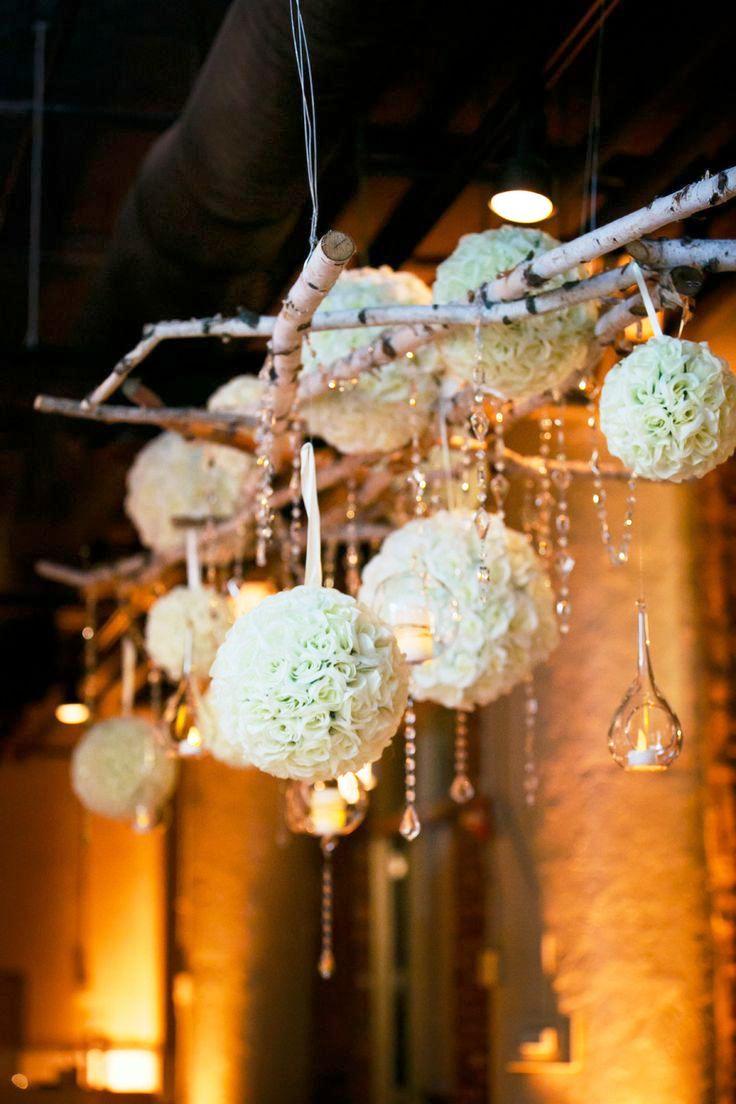 Romantic White Wedding Decoration Ideas