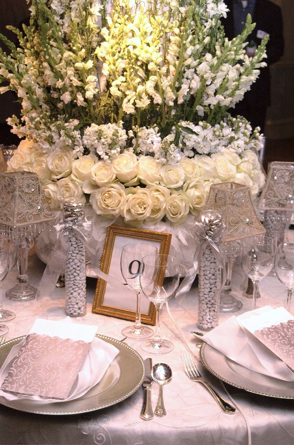 Silver Wedding Table Decorations Ideas