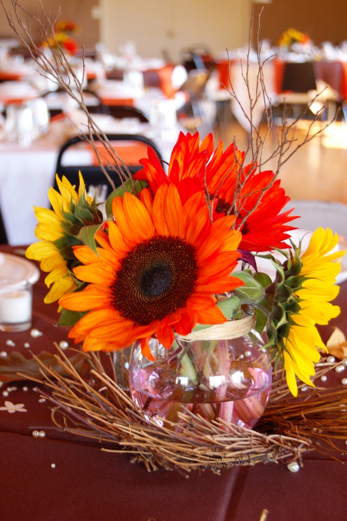 Simple Fall Wedding Flowers Decorations
