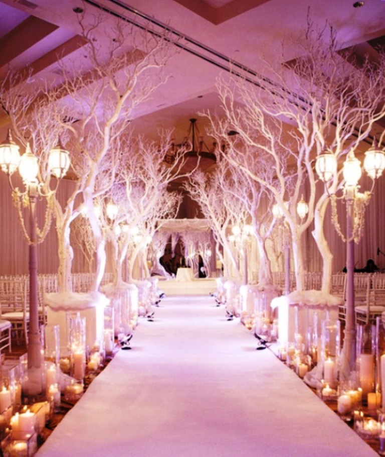 Stylish Indoor Wedding Aisle Candles Decorations
