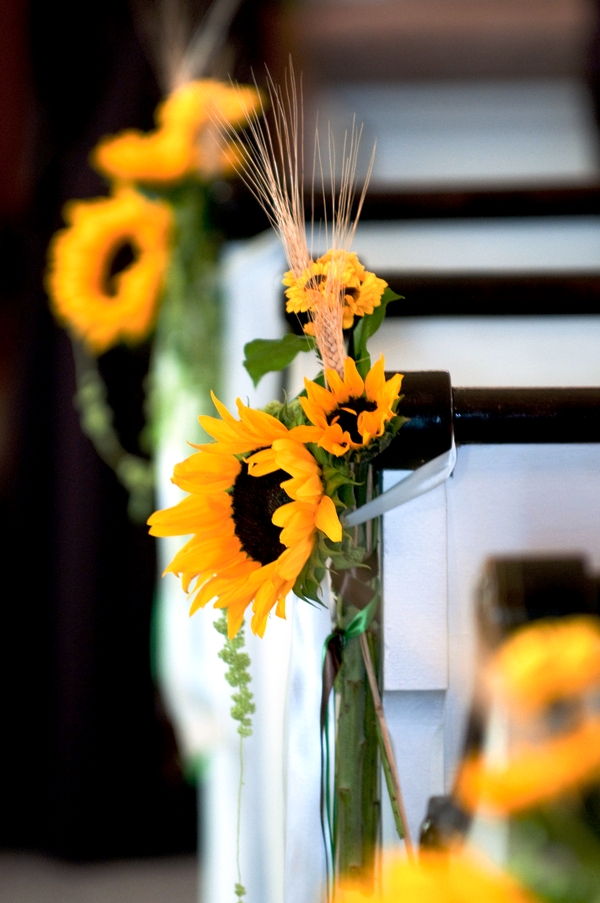 Sunflower Themed Wedding Decorations