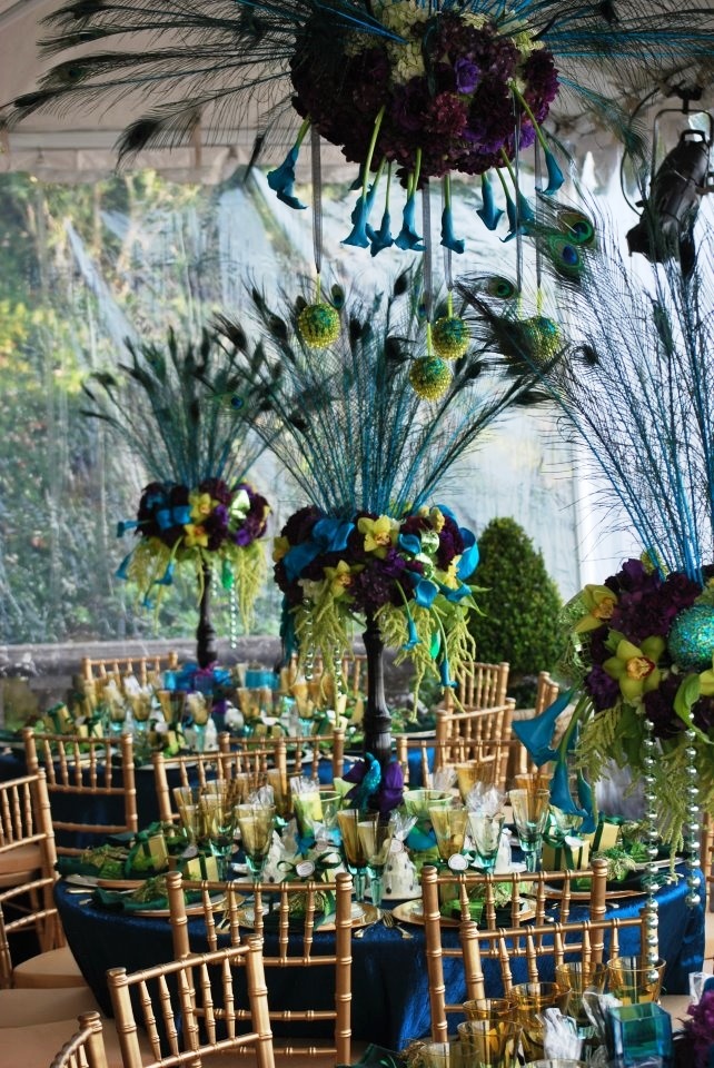 Unique Peacock Themed Wedding Table Decorations