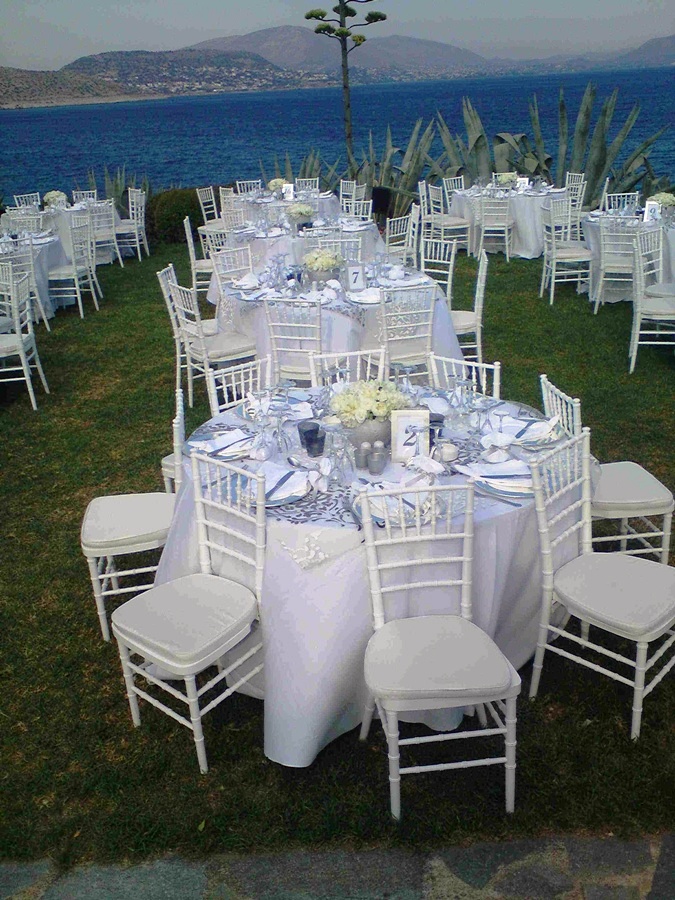 White and Silver Wedding Decorations Ideas
