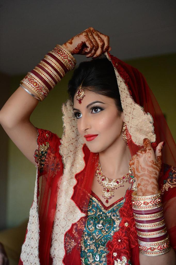 Asian Wedding Hairstyles With Veil