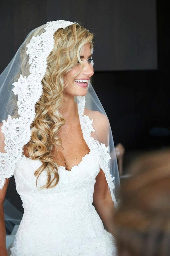 Classic Wedding Hairstyles With Veil