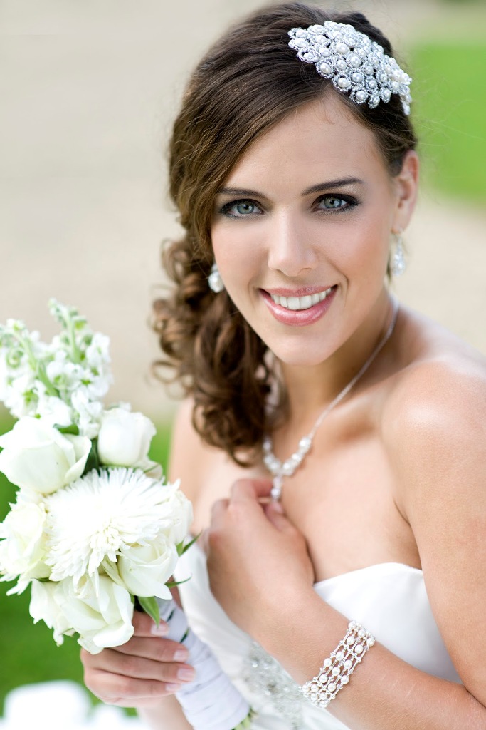Country Wedding Hairstyles For Shoulder Length