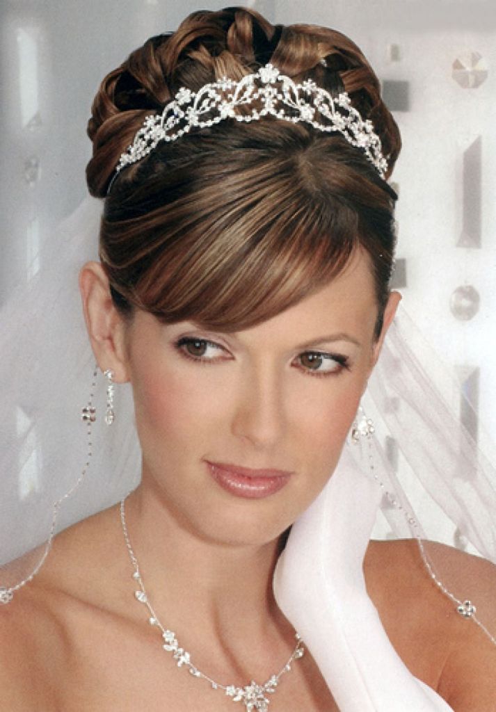 Country Wedding Hairstyles With Tiaras