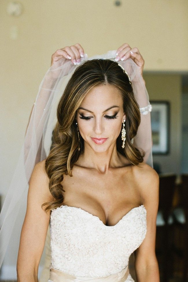 Curly Wedding Hairstyles With Veil