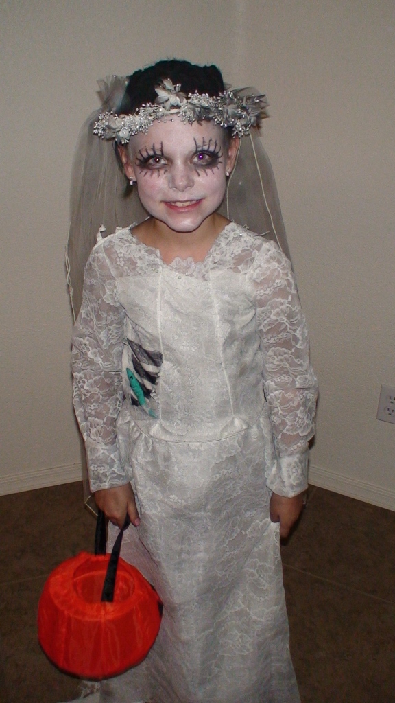 Dead Bride Halloween Costume