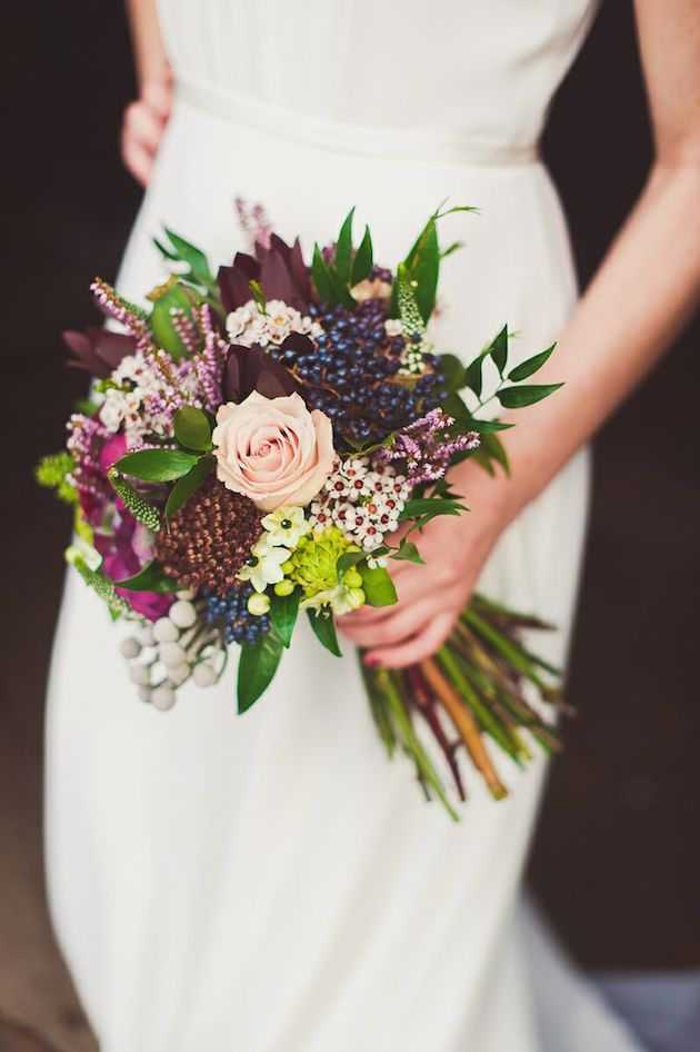 Gorgeous Halloween Wedding Flowers Ideas
